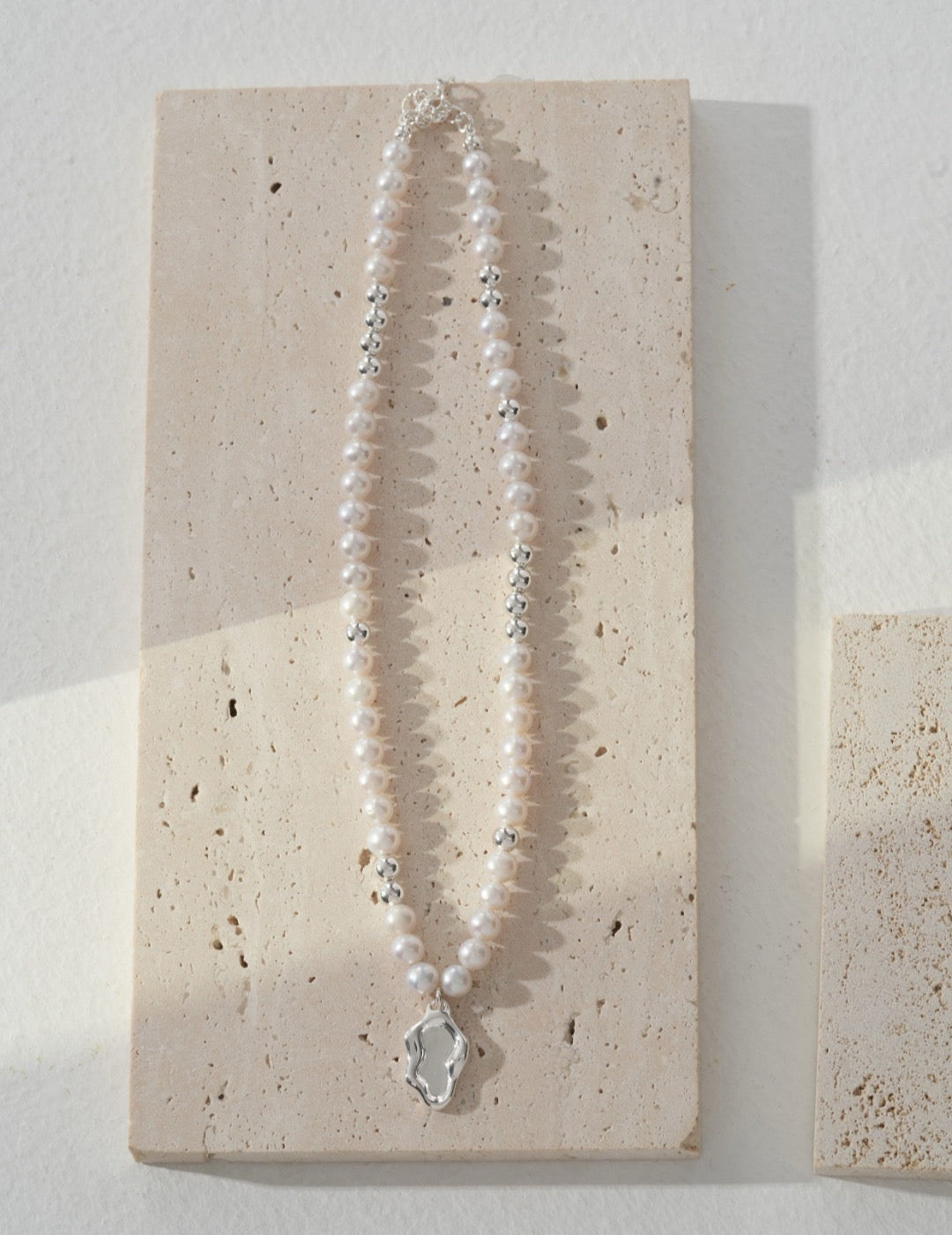 Mirror Lake Series Silver Pearl Necklace