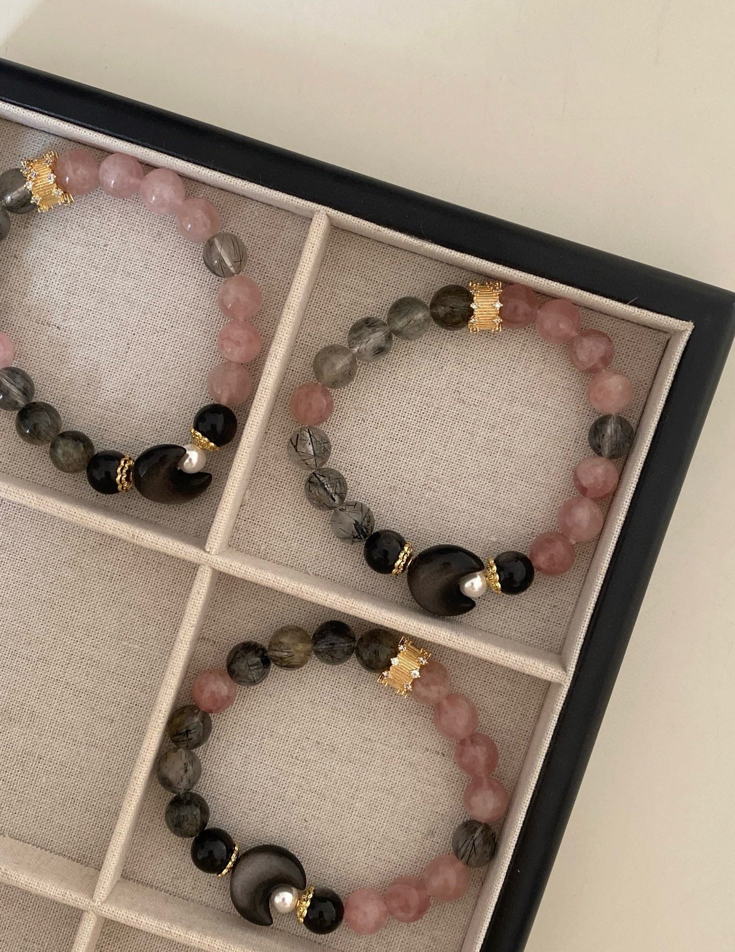 【Jade Rabbit】 Rose Quartz, Gray Rabbit Quartz, and Silver Sheen Obsidian Crystal Bracelet