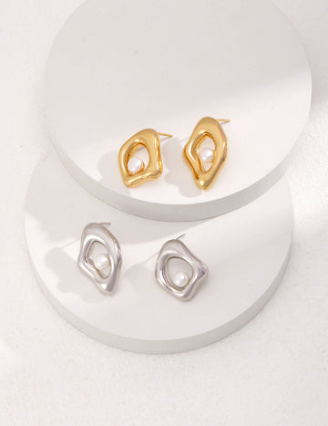 Irregular Minimalist 3D Design Pearls Silver Earrings