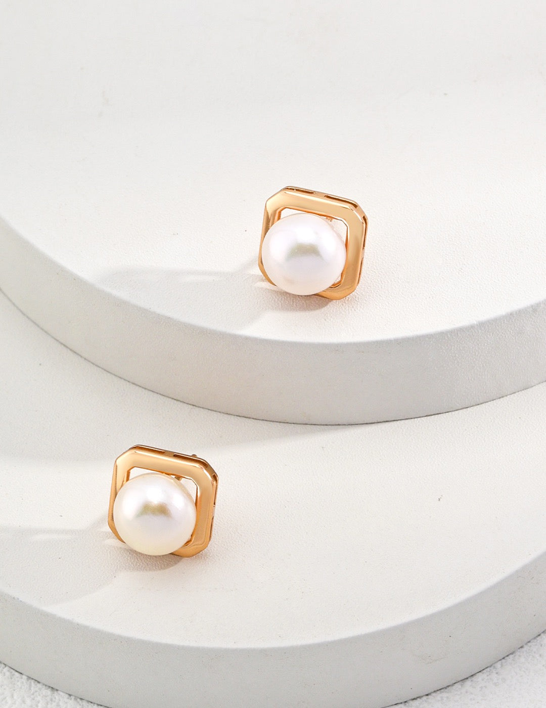 Elegant Pearl Earrings for Daily Office Wear