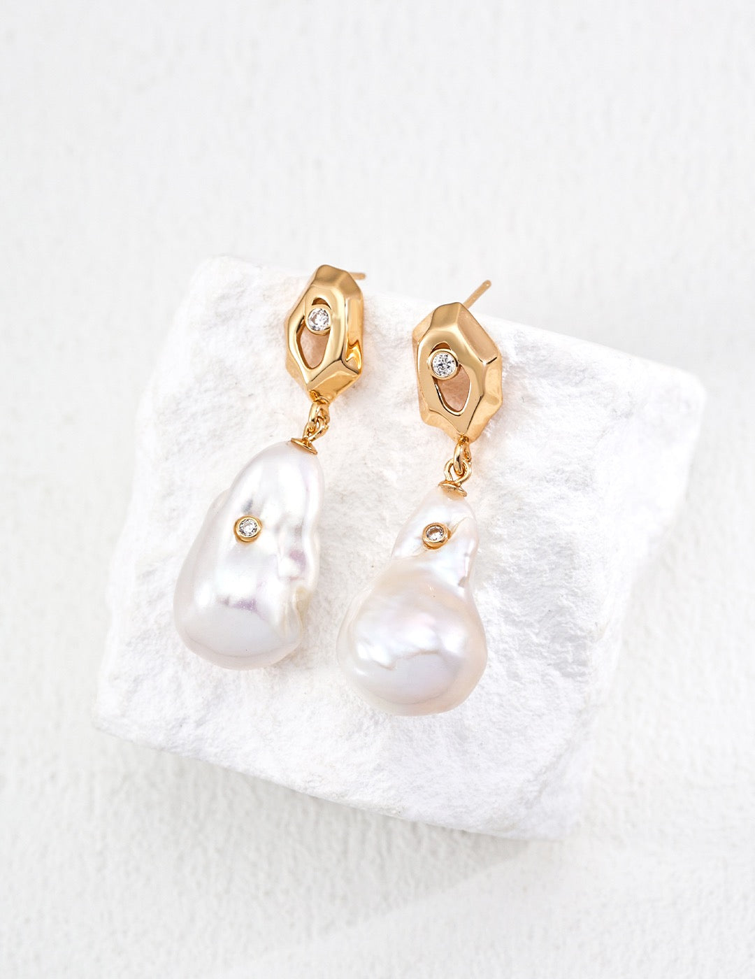 Geometric & Baroque Pearl Zircon Earrings (Pearl Size Varies)