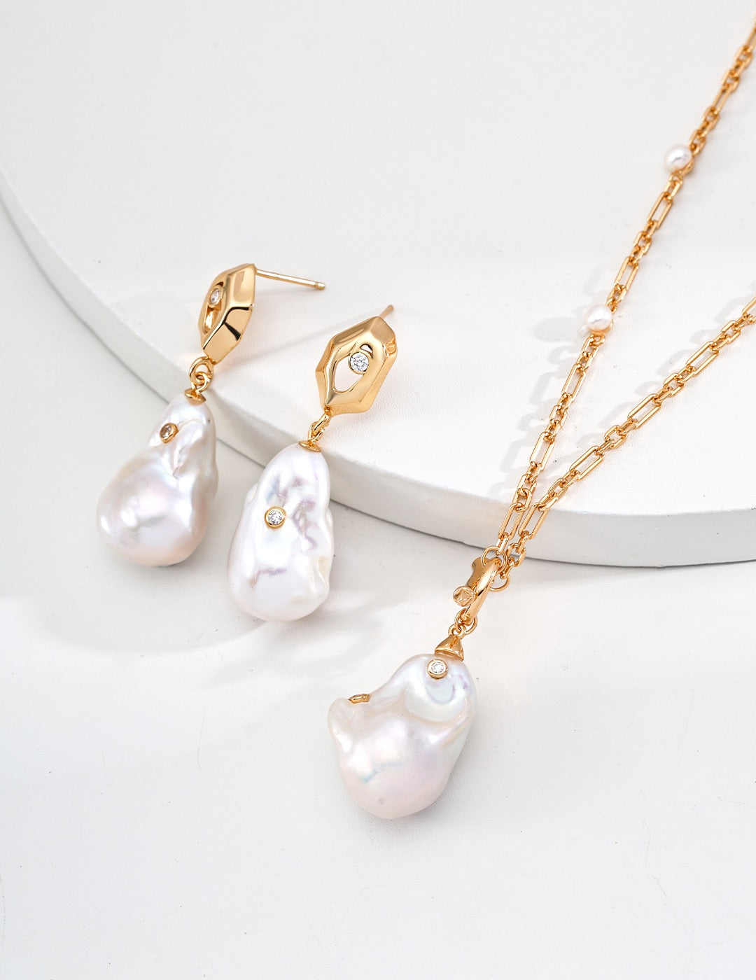 Geometric & Baroque Pearl Zircon Earrings (Pearl Size Varies)